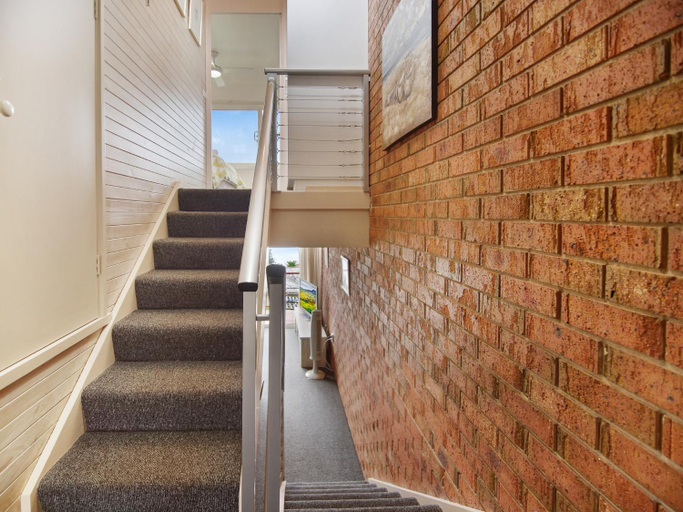 Others 4, Pacific Heights, Bega Valley