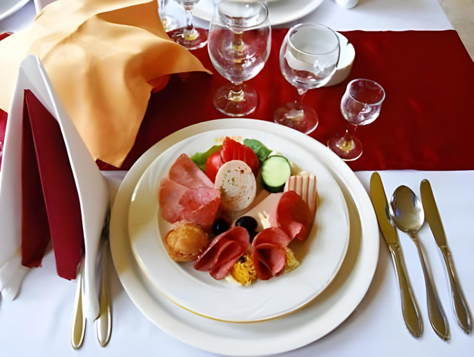 Food & Drinks 5, Hotel Sonne, Sibiu