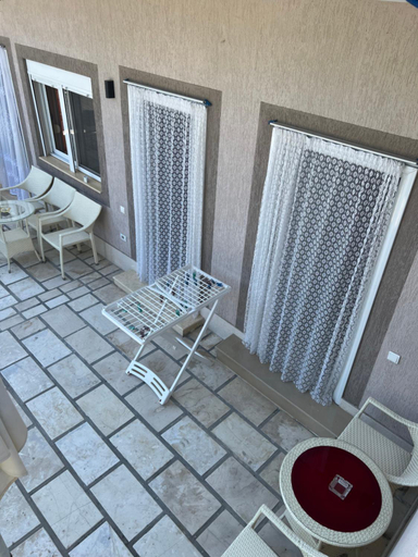 Others 4, Roel 2 -apartments, Vlorës