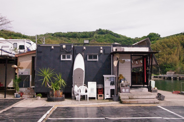 Exterior & Views 4, 千代丸コンテナハウス CHIYOMARU Container House, Uwajima