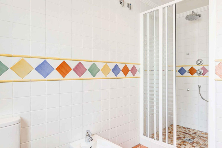 Bathroom 2, Villa Mango, Málaga