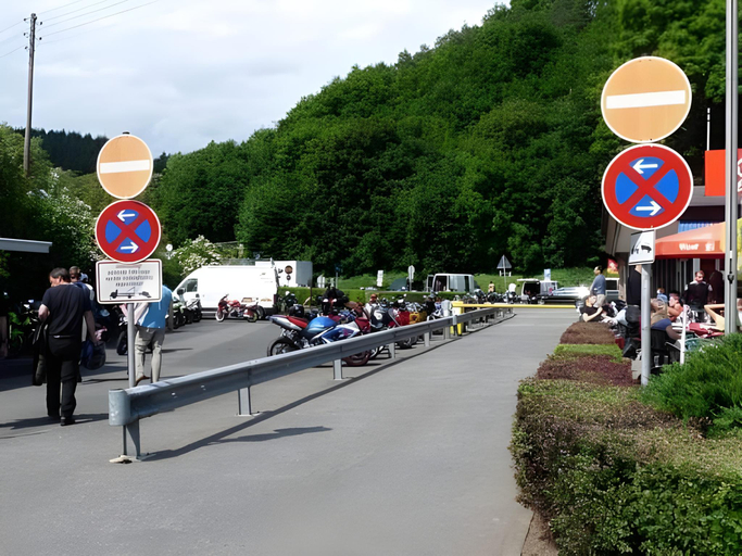 Others 3, Hotel an der Nordschleife, Ahrweiler