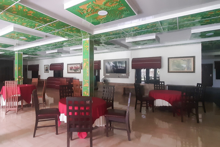 Food & Drinks 4, Urbanview Hotel Cendrawasih Lahat By RedDoorz, Lahat