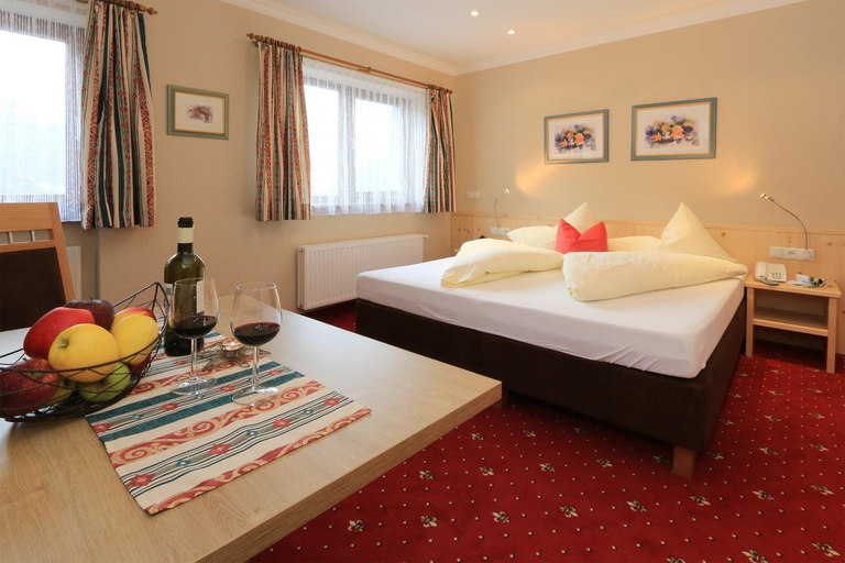 Bedroom 3, Hotel Appart Peter, Imst
