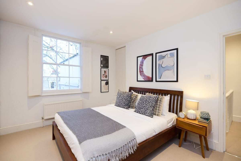 Bedroom 2, The Chelsea Classic - Splendid 3bdr House With Terrace, London