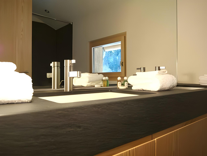Bathroom 3, Sonnmatten Boutique Hotel & Apartments Zermatt, Visp