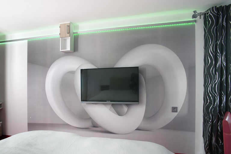 Others 5, Boutique-Hotel UPGRADE #HarzDesignHotel #DesignUpgradeWernigerode #BoutiqueStayHarz, Harz