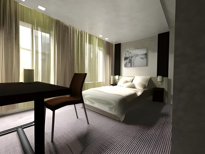 Others 3, Hotel Elysées Paris, Paris
