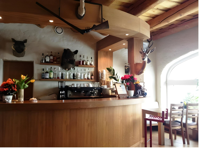 Food & Drinks 2, Aitinlauvas, Jelgava