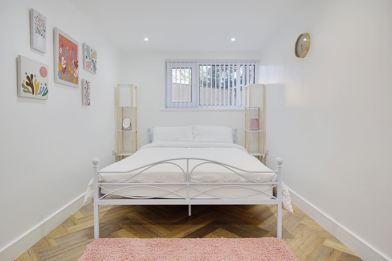 Bedroom 12
