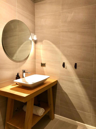 Bathroom, Calma Cabins, Osorno