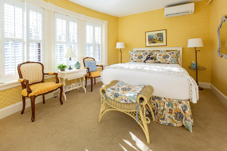 Bedroom 16