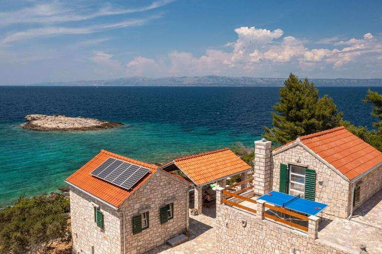 Exterior & Views 2, Villa Insula, Vela Luka