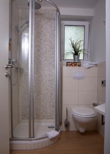 Bathroom 8