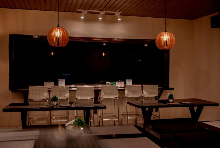 Food & Drinks 4, OAK HOUSE, Dimapur