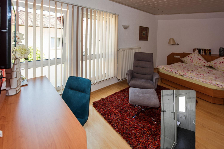 Bedroom 9