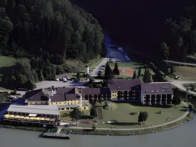 Exterior & Views 1, Riverresort Donauschlinge, Grieskirchen