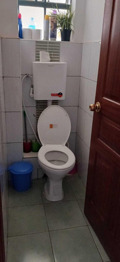 Bathroom 2, Lux Suites zahara Gardens Apartments, Kibra