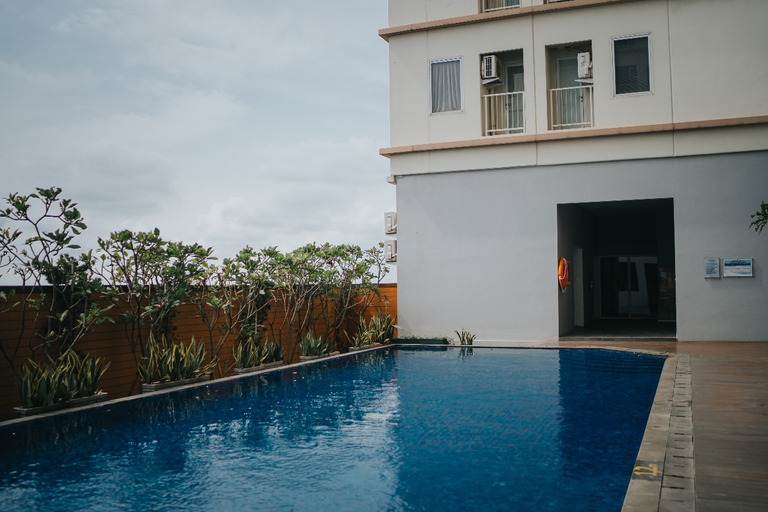 Sport & Beauty, Tamansari Mahogany Apartement By Cozy, Karawang