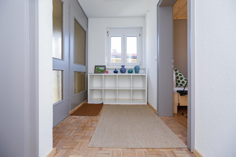 Others 4, Wohnung OG KLIMATISIERT mit 3 Schlafzimmer in ruhiger Gegend, Feldkirch