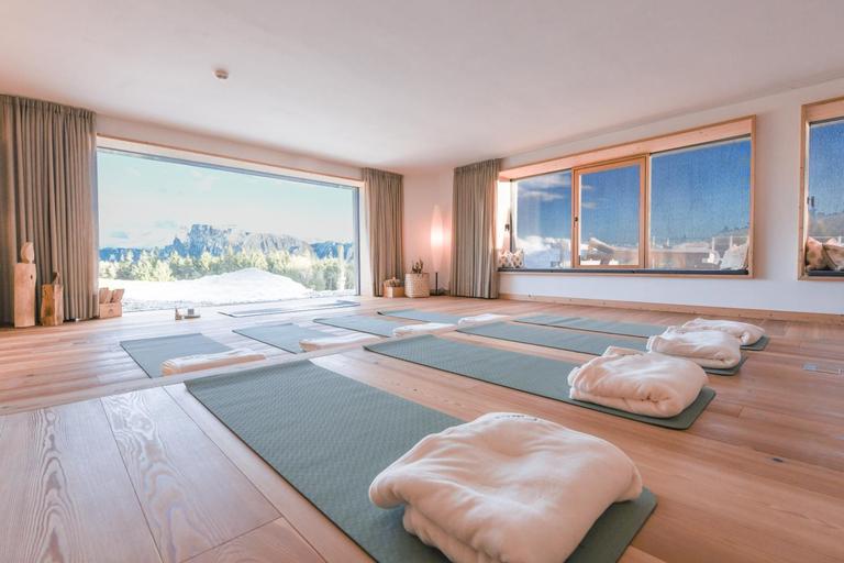 Bedroom 3, Hotel Tann, Bolzano