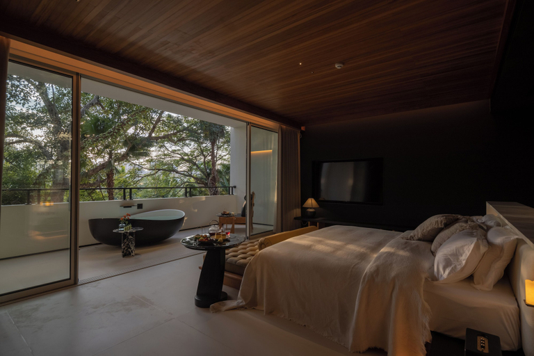 Bedroom 2, Anlai Rainforest Luxury Resort, Xishuangbanna Dai