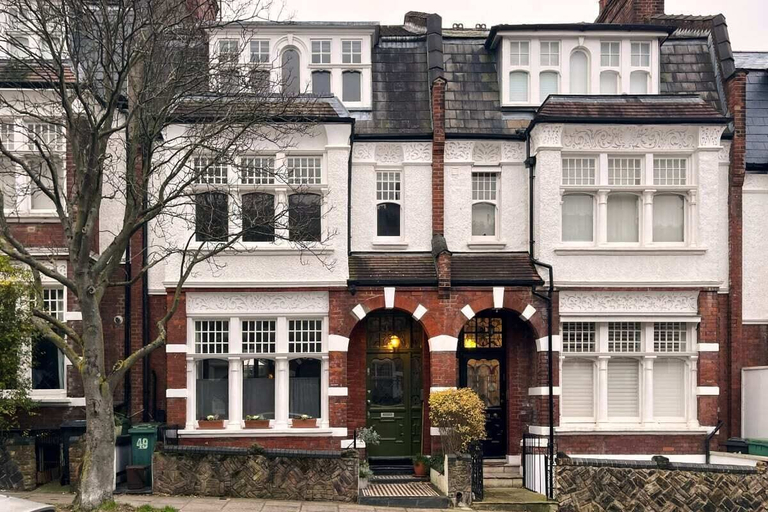Exterior & Views, The Belsize Park Place - Charming 6bdr Home With Garden, London