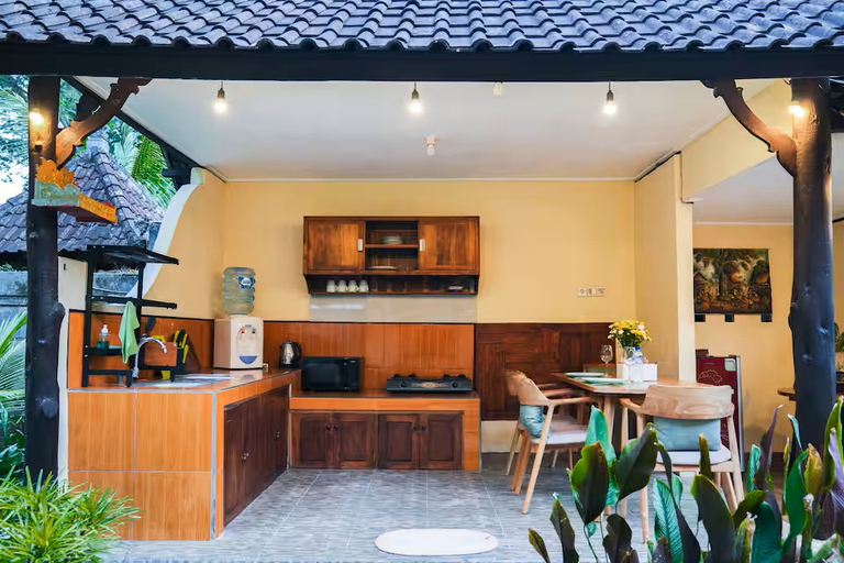 Others 4, Villa Eden: Unwind in 2BDR with Prv Pool & Kitchen, Gianyar