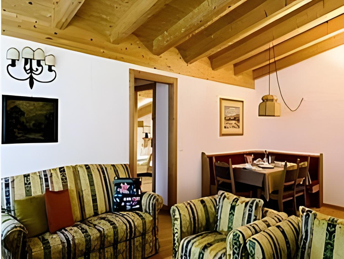 Public Area 3, Residenza Bagni e Miramonti, Trento