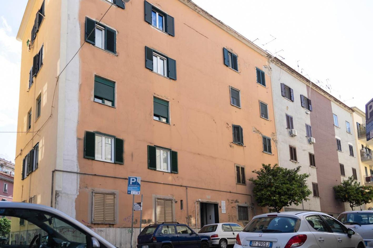 Others 5, Let It B&B Apartment, Salerno