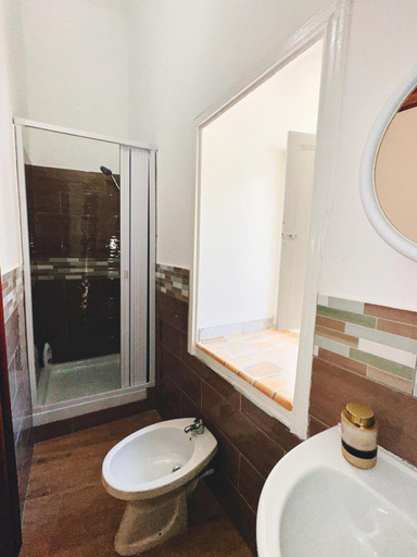 Others 5, Monteleone rooms, Palermo