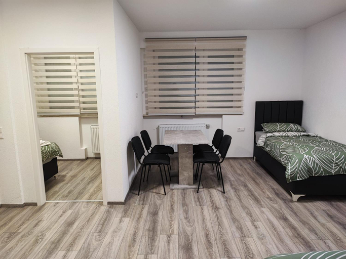 Others 5, Heidenheimer Zimmer, Heidenheim