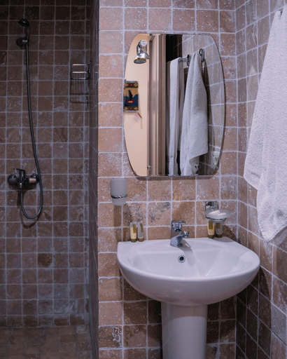 Bathroom 2, Silk Road Hotel Yerevan, Yerevan