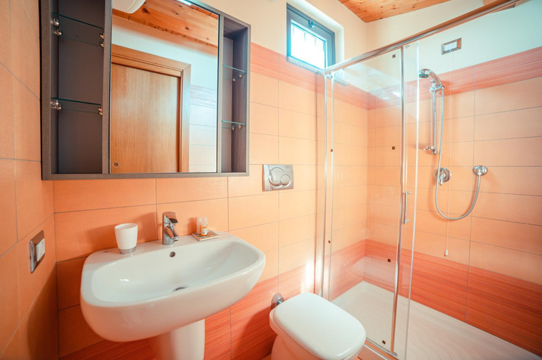 Bathroom 3, Mosaico Taormina Guest House, Messina