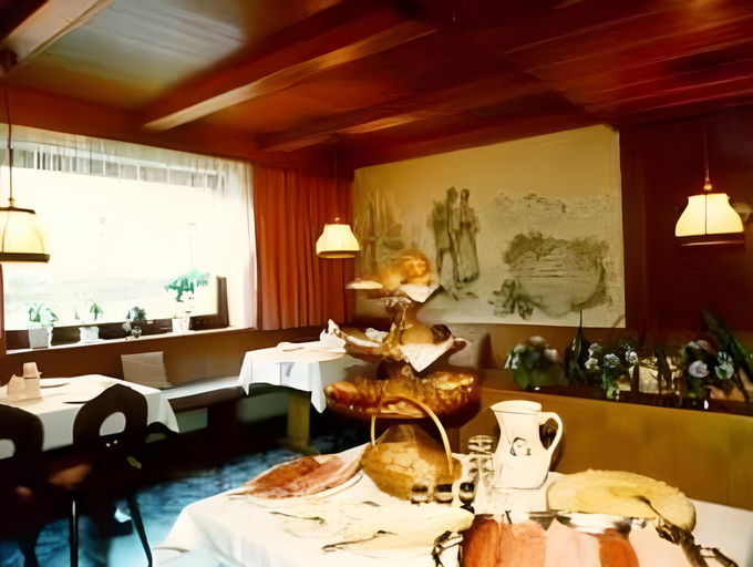 Food & Drinks 3, Haus Mariandl, Reutte
