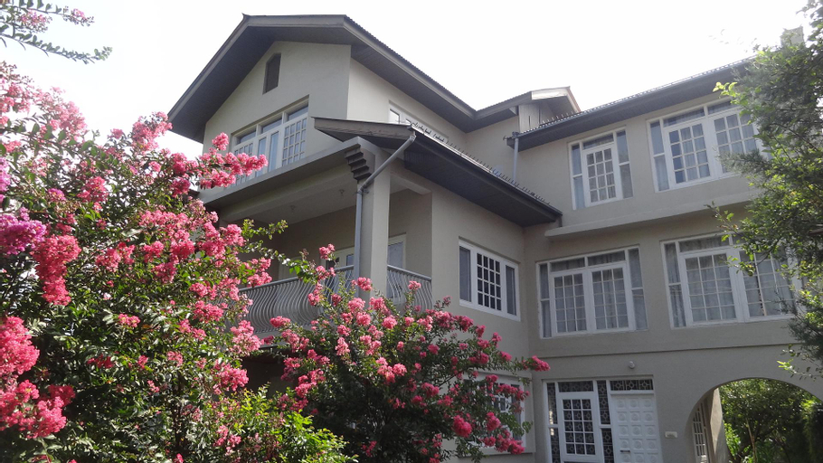 Snow Leopard Lodge, Srinagar