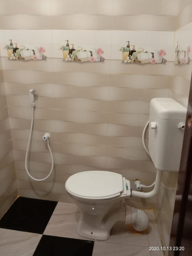 Bathroom 4, Lucky Holiday Home, N. Palatha East