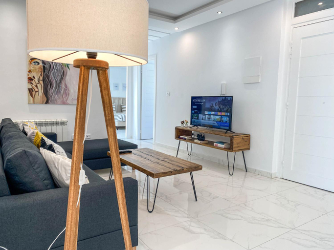 Others 3, Cosy Apartment in La Marsa - 2 bed 1 Bath, La Marsa