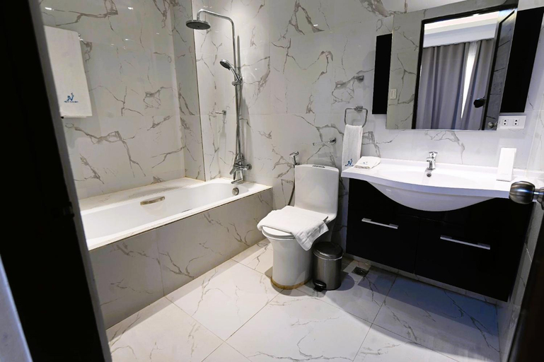 Bathroom, J&V Hotel and Resort, San Fernando City