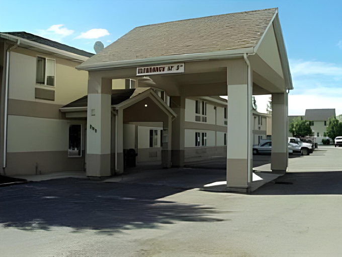 Exterior & Views 2, Economy Inn, Juab