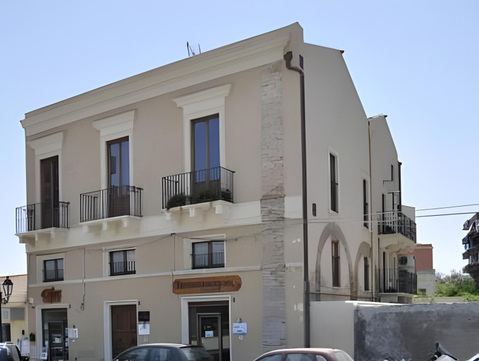 Others 5, La Suite, Messina