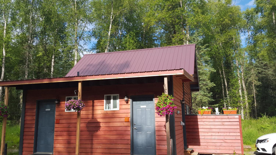 Sport & Beauty, DFA Cabin Rentals, Matanuska-Susitna