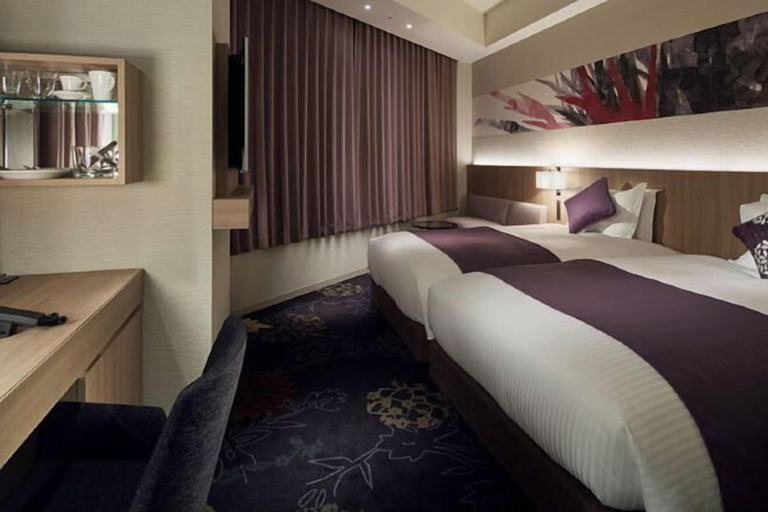 Bedroom 25