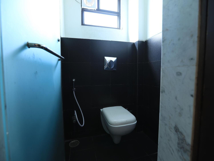 Bathroom 4, The Orion Express, Jaipur