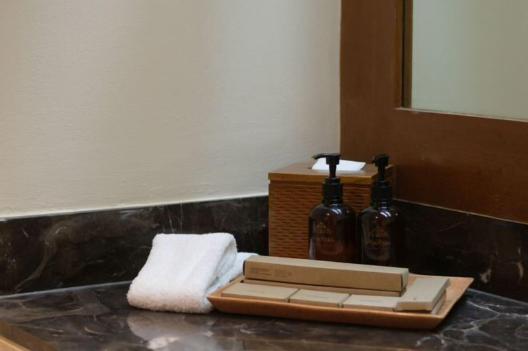 Bathroom 17