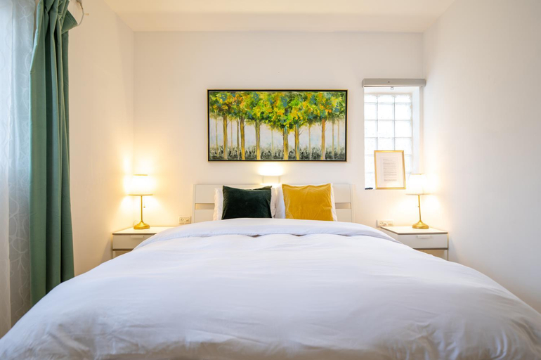 Others 4, Yagen boutique apartments