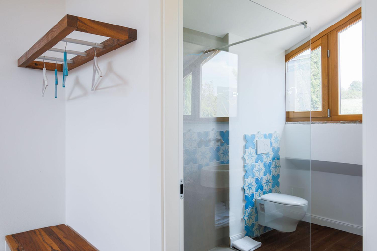 Bathroom 6
