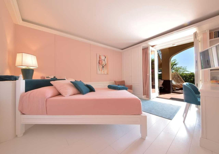 Bedroom 10