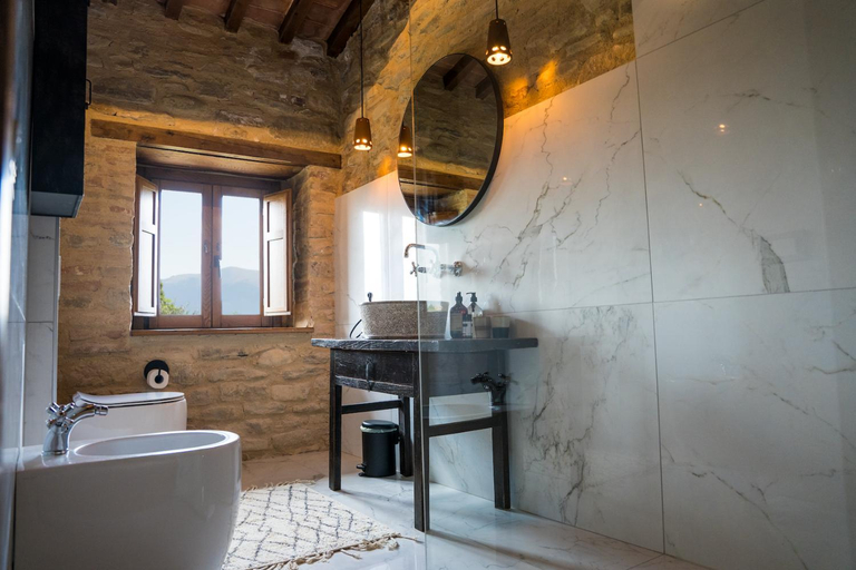 Bathroom 4, Borgo Castello Panicaglia, Perugia
