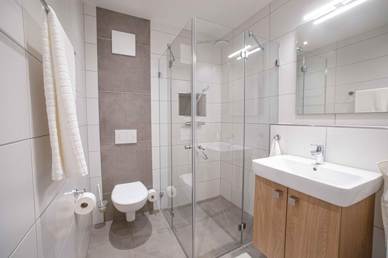 Bathroom 2, Boardinghouse Lingen, Emsland